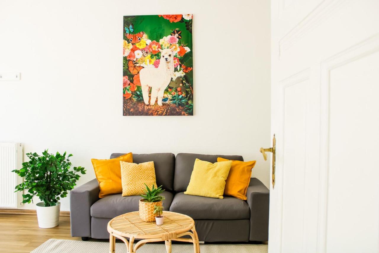 Appartamento Bright 2 Bedroom In Convinient Location *