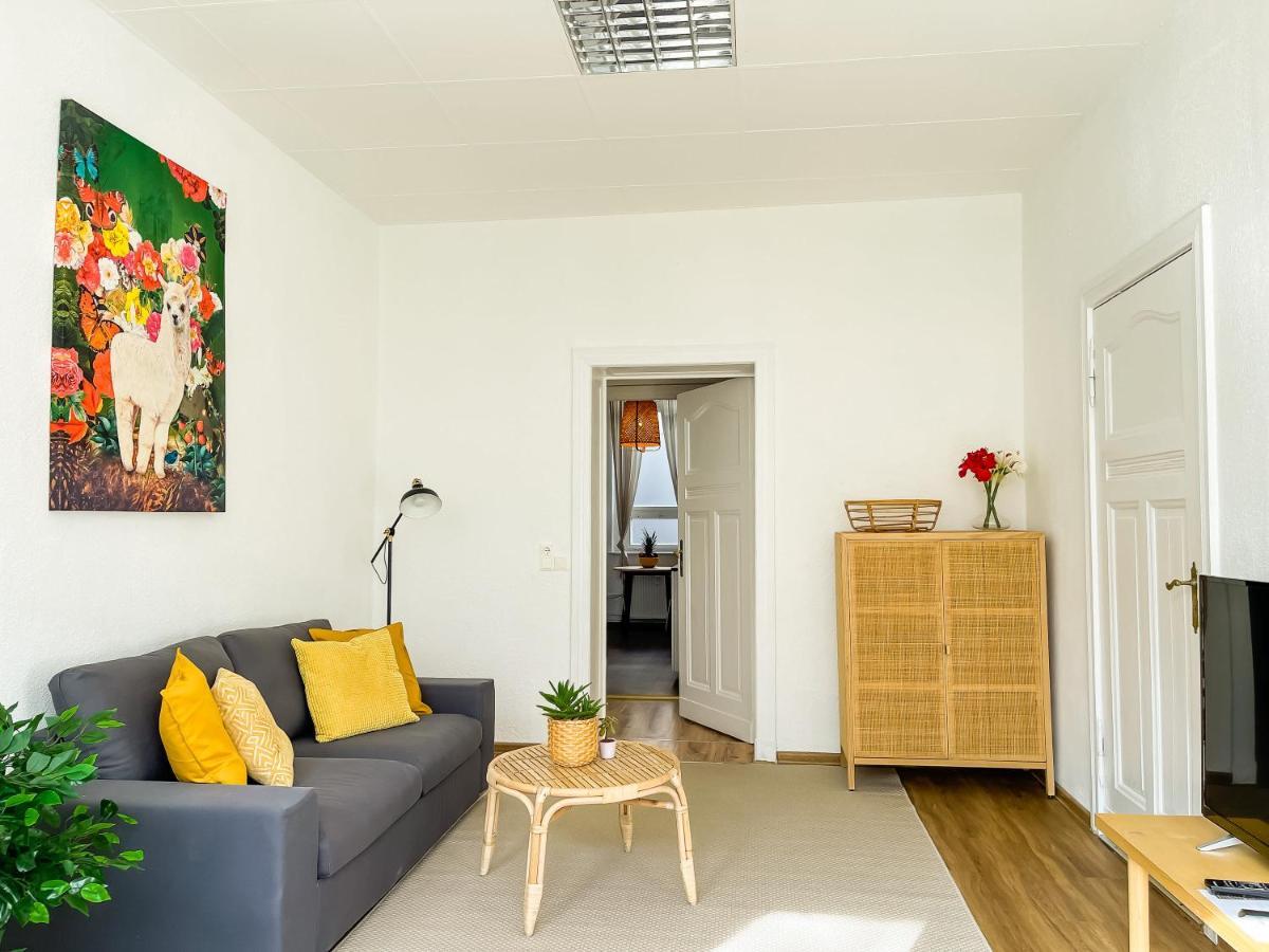 Bright 2 Bedroom In Convinient Location * Berlino