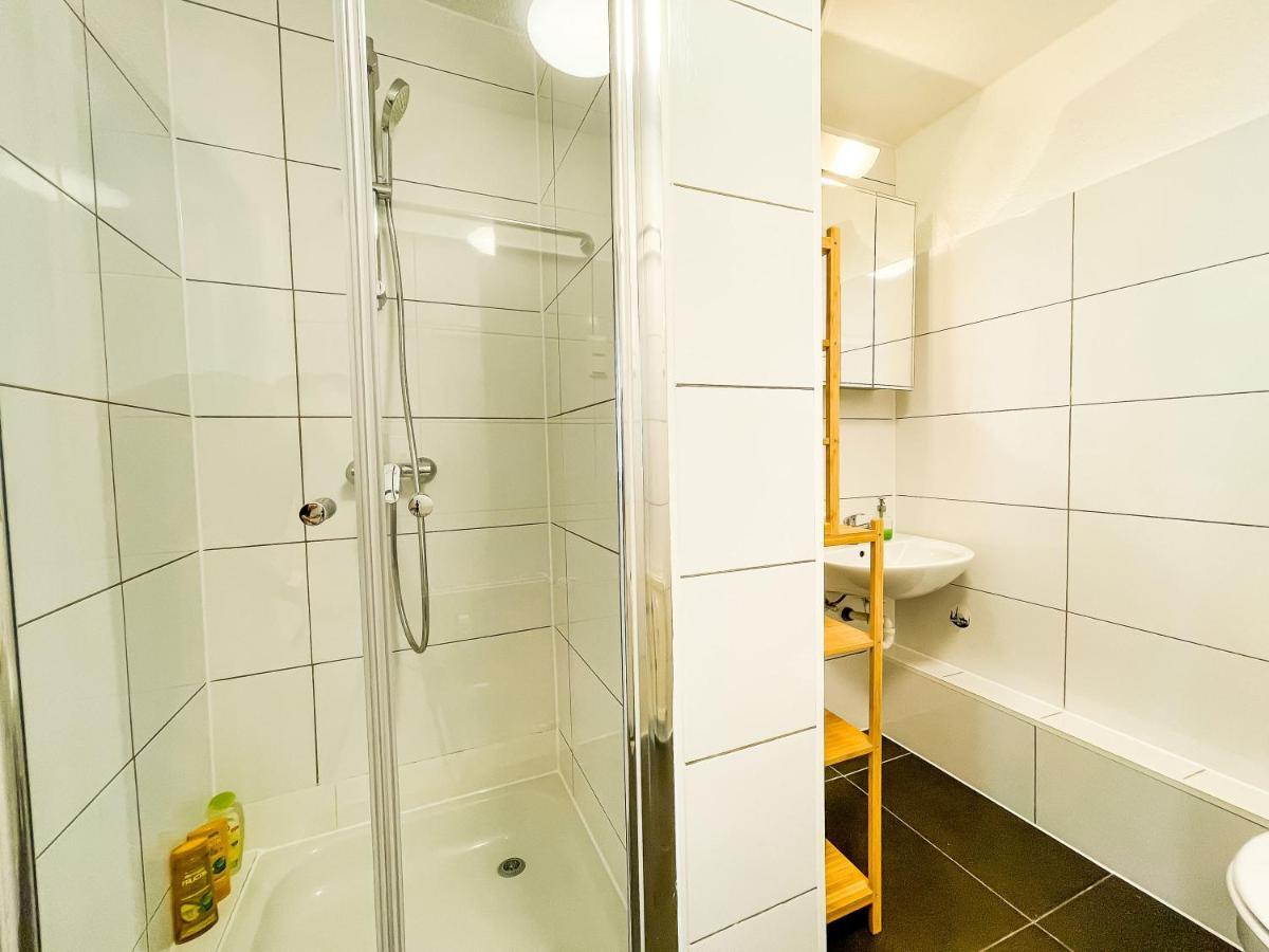 Appartamento Bright 2 Bedroom In Convinient Location
