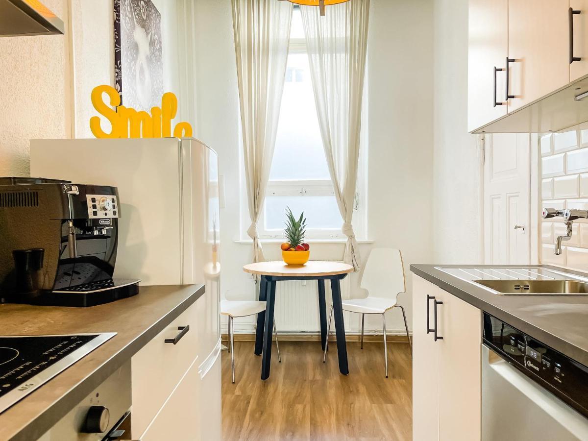 Appartamento Bright 2 Bedroom In Convinient Location Berlino